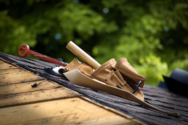 Roofers Near Cambridge Springs, PA Available Now